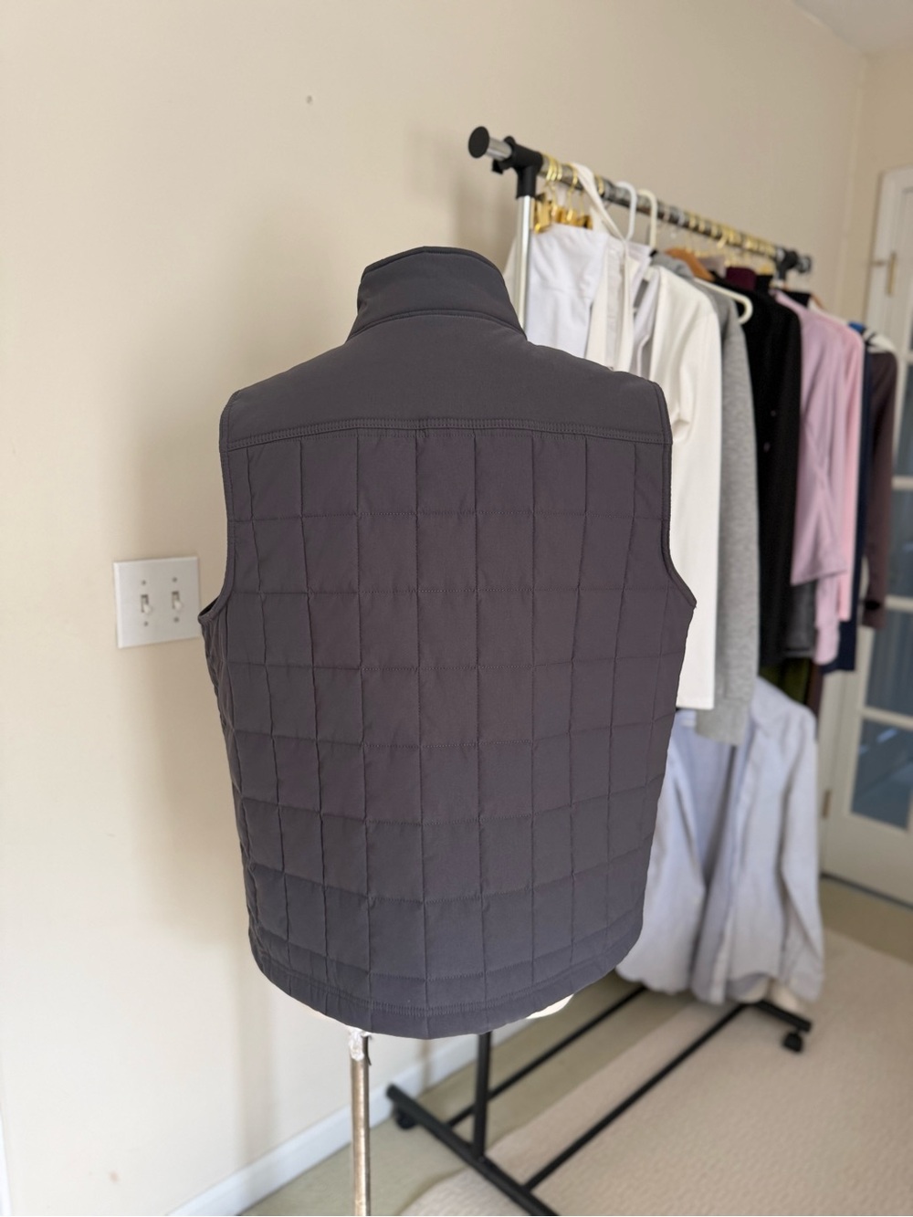 Orvis Men's Quilted Vest in Dark Gray - Picture 6 of 11